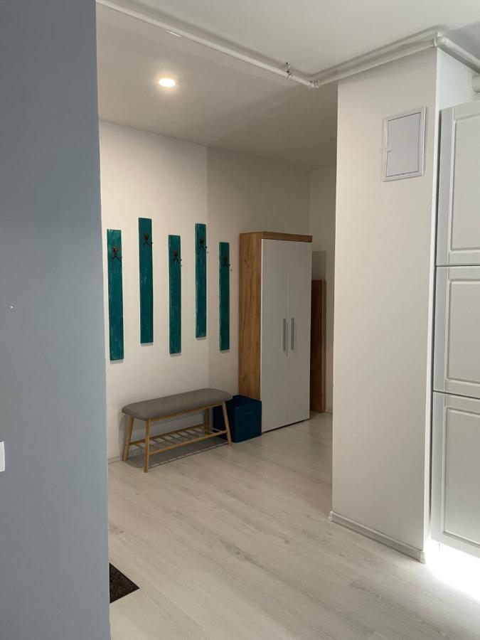 דירות Târgu-Mureş Apartament Bella מראה חיצוני תמונה